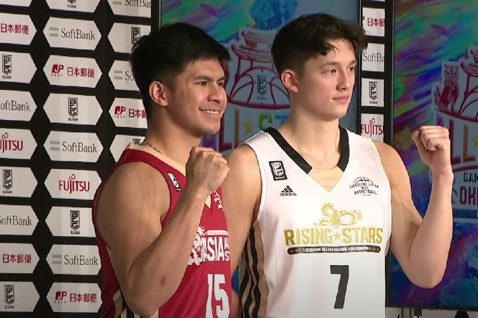 Shiga's Kiefer Ravena and Utsonomiya's Kai Toews during the unveiling of the line-ups for the B.League All-Star weekend. 