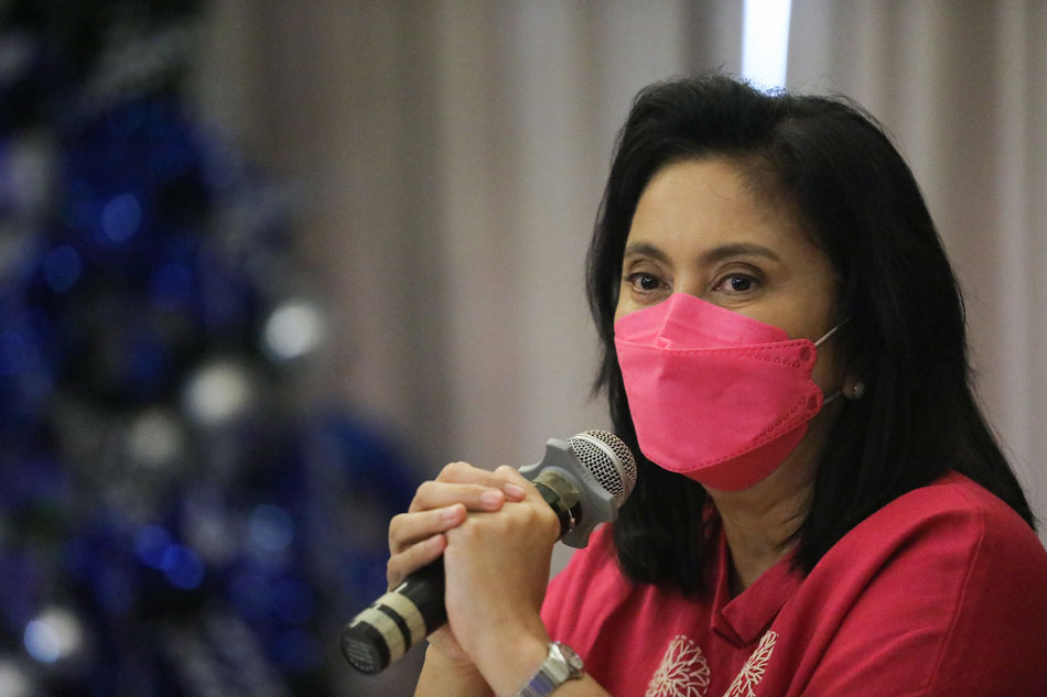 VP Leni completes quarantine, daughter survives COVID bout | ABS-CBN News