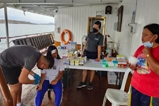 Presidential ship brings aid to Siargao Island