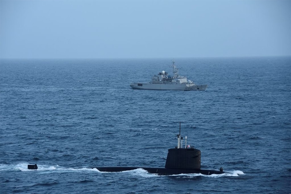 French submarine patrols South China Sea, likely angering Beijing 1