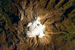 Volcano that wiped out town in Colombia is active again