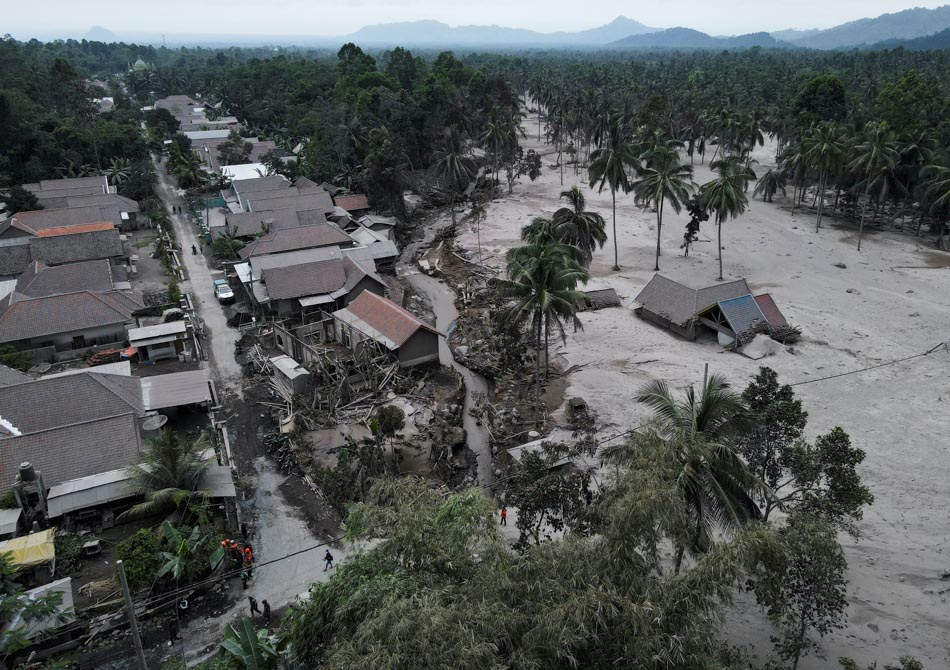 LOOK: Indonesia volcanic eruption death toll rises to 14 1