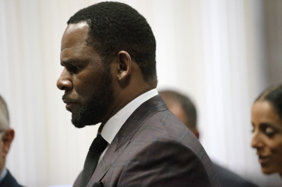  In this file photo taken on June 25, 2019, R&B singer R. Kelly appears at a hearing before Judge Lawrence Flood at Leighton Criminal Court Building in Chicago, Illinois. Nuccio Dinuzzo, Getty Images North America/AFP
