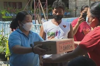 DSWD nagbigay ng relief packs para sa nasalanta ng 'Maring