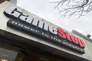 GameStop back on the rise as Robinhood eases trading ban