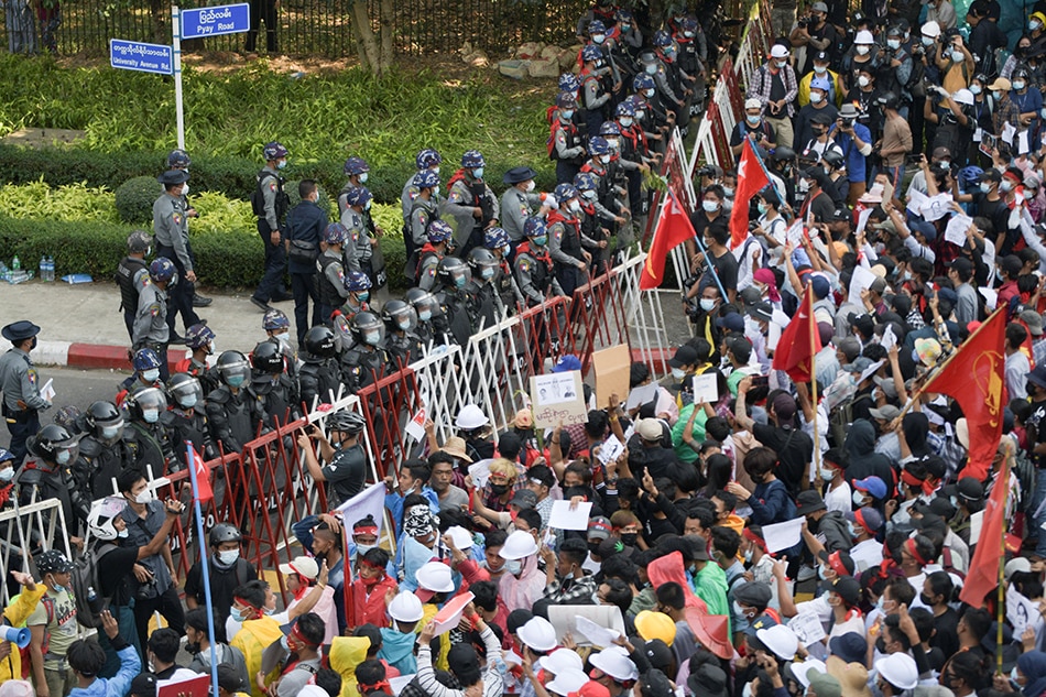 Myanmar Military Tightens Grip As Protests Enter Fifth Day | ABS-CBN News