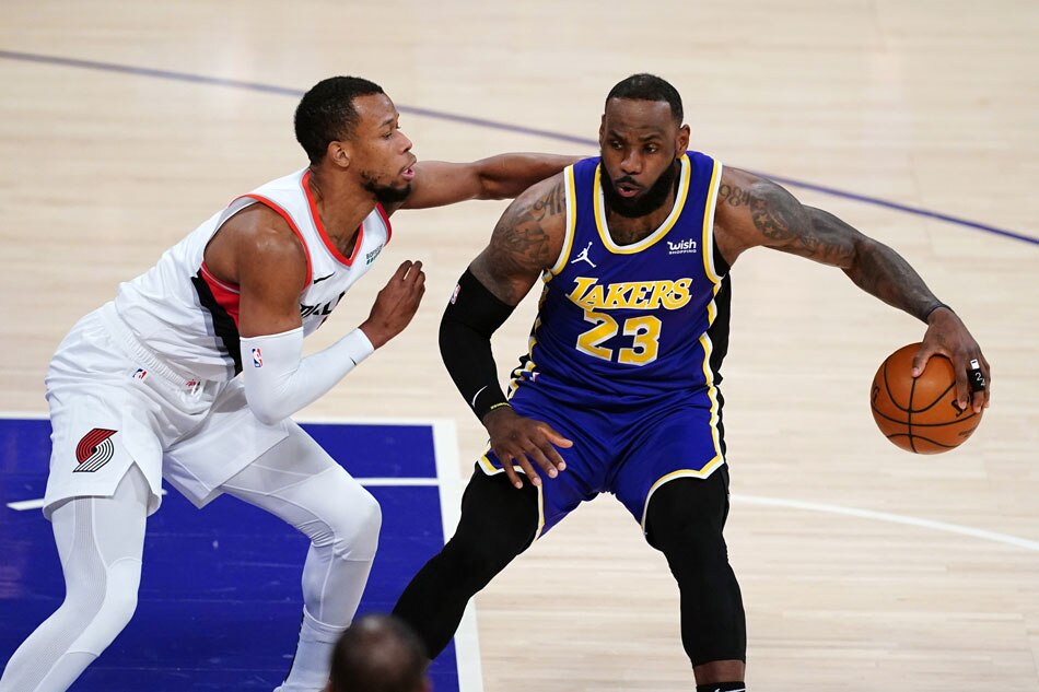NBA: Lakers end 4-game skid, hand Blazers 4th straight loss 1