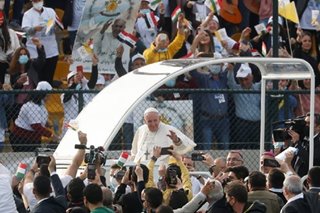 Pope celebrates largest mass of historic Iraq trip