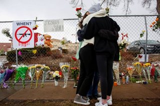 Colorado pays tribute to mass shooting victims