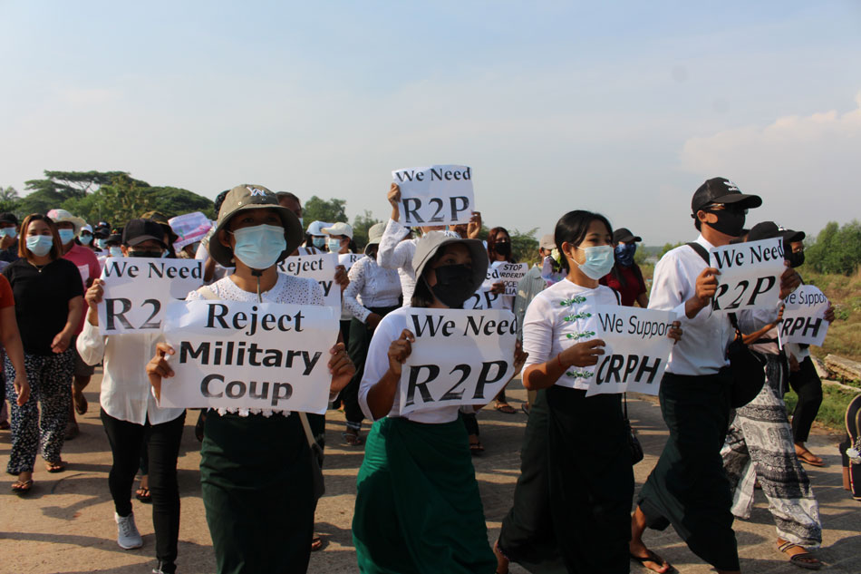 Myanmar security forces fire on protesting medical workers, some hurt - media 1