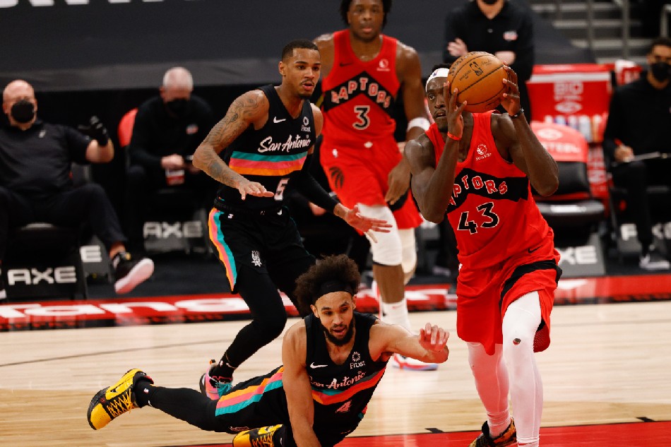 Nba: Short-handed Raptors Spread Scoring Around In Beating Spurs 