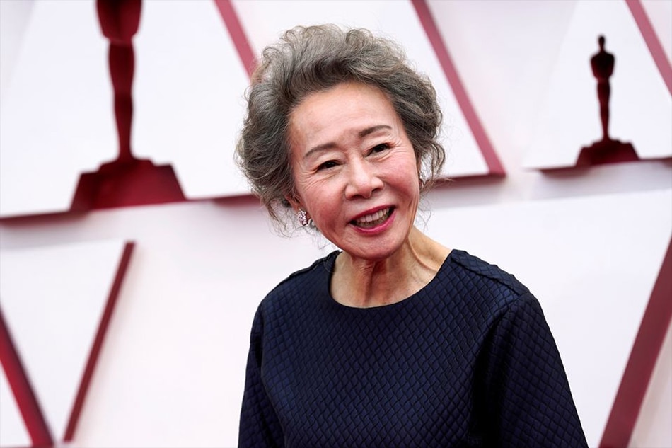 South Korea&#39;s Youn wins best supporting actress Oscar for &#39;Minari&#39; 1