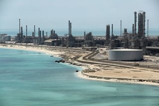 Saudi Aramco says Q1 profits jump 30 percent on higher oil prices