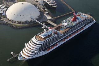 Cruises eye smoother waters with vaccines, 'health bubbles'