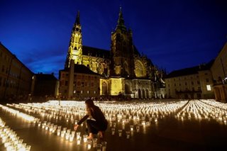 Lighting candles for COVID-19 victims in Czech Republic