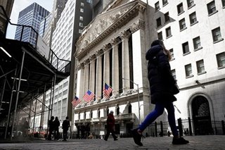 US industry group applauds NYSE move to delist three Chinese telecoms companies