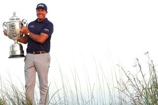 Golf: Mickelson becomes oldest major winner at 50 with epic PGA win