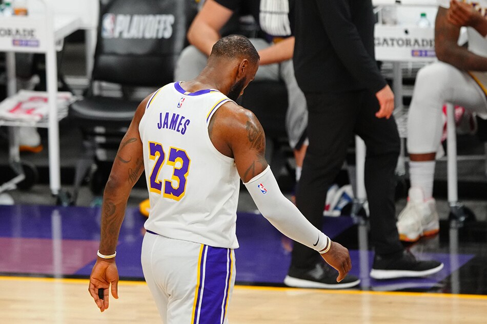 NBA: Lakers&#39; James to face no action over COVID-19 protocol violation 1