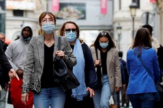 OECD sees higher world GDP growth but fears 'headwinds'