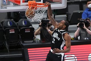 NBA: Kawhi Leonard leads Clippers past Mavs to even series 2-2