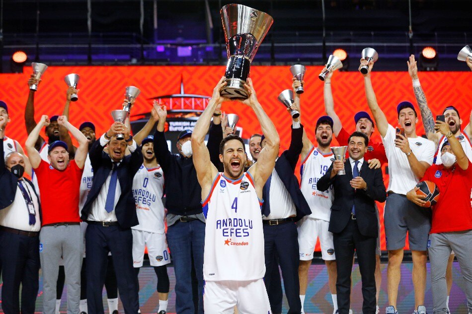 Basketball: Anadolu Efes edge Pau Gasol, Barcelona to win Euroleague title 1