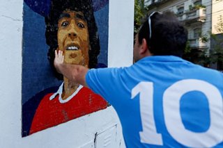 Maradona psychiatrist denies blame in star's death