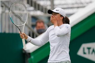 Tennis: Inexperienced Swiatek glad to fly under radar at Wimbledon
