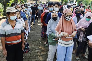 COVID-19 surge starting to ease in Indonesia capital, data shows