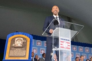 Worth the wait: Jeter enters baseball Hall of Fame