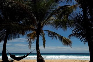 Thailand seeks to slash quarantine period for visitors
