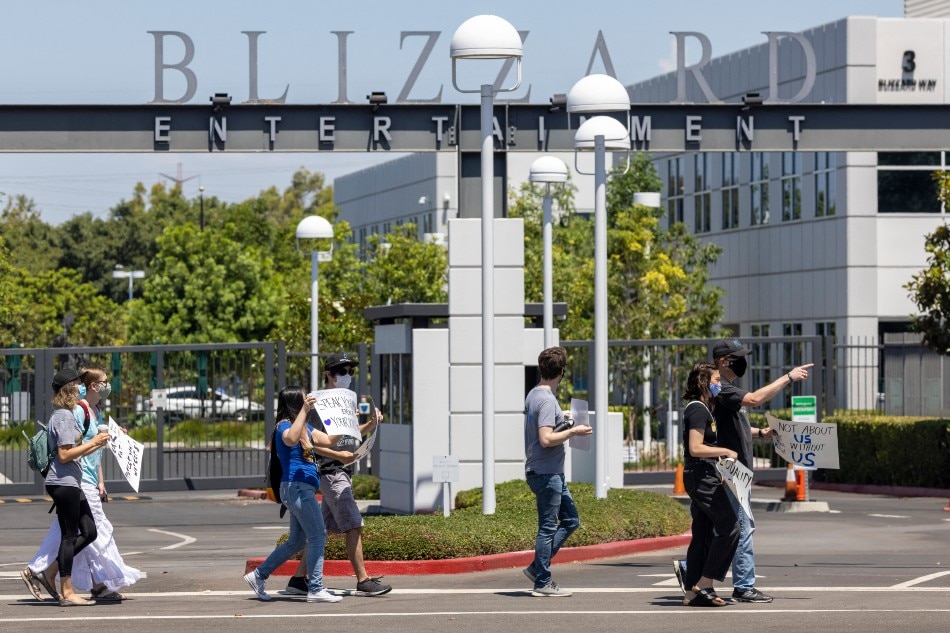 Employees of the video game company Activision Blizzard hold a walkout and protest rally to denounce the company’s response to a California Department of Fair Employment and Housing lawsuit and to call for changes in conditions for women and other marginalized groups, in Irvine, California, on July 28, 2021. David McNew, AFP/File 