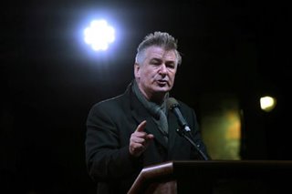 Criminal charges not ruled out in shooting on Alec Baldwin film - report