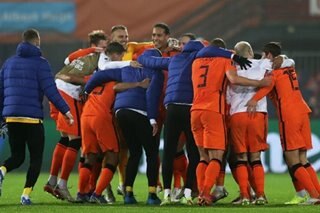 Dutch reach World Cup; Turkey, Ukraine into play-offs