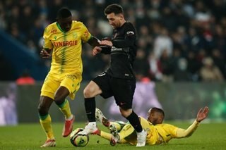 Messi scores first Ligue 1 goal as PSG beat Nantes