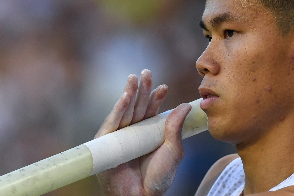 Philippines' Ernest John Obiena prepares to compete during the men's pole vault event at The Diamond League AG Memorial Van Damme athletics meeting at The King Baudouin Stadium in Brussels in this September 3, 2021 file photo. John Thys, AFP