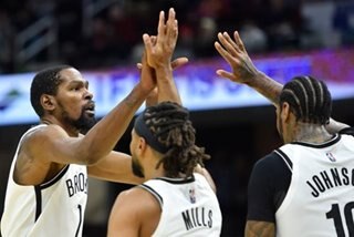 NBA: Nets on top, Bulls flop