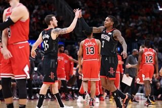 NBA: Rockets rally, take down Bulls to end 15-game skid