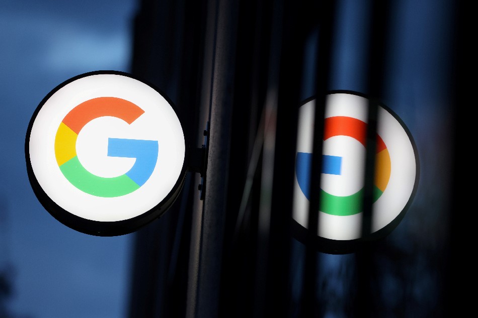 The logo for Google LLC is seen at the Google Store Chelsea in Manhattan, New York City, U.S., November 17, 2021. Andrew Kelly, Reuters/File Photo