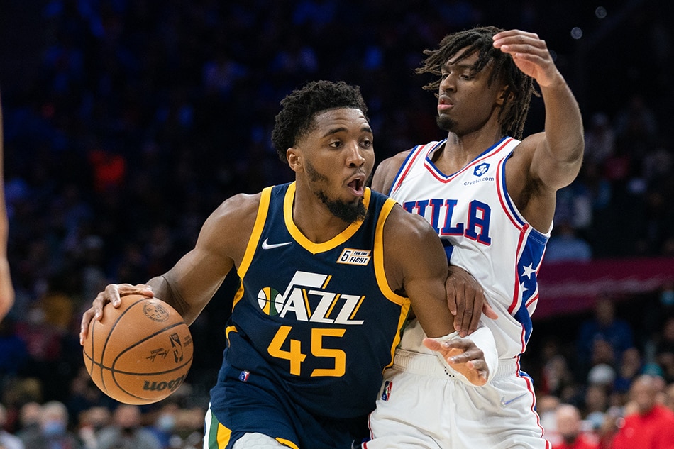 Utah Jazz guard Donovan Mitchell (45) drives against Philadelphia 76ers guard Tyrese Maxey (0) during the third quarter at Wells Fargo Center. Bill Streicher-USA TODAY Sports
