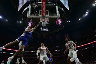NBA: With stars out on both sides, Clippers down Suns