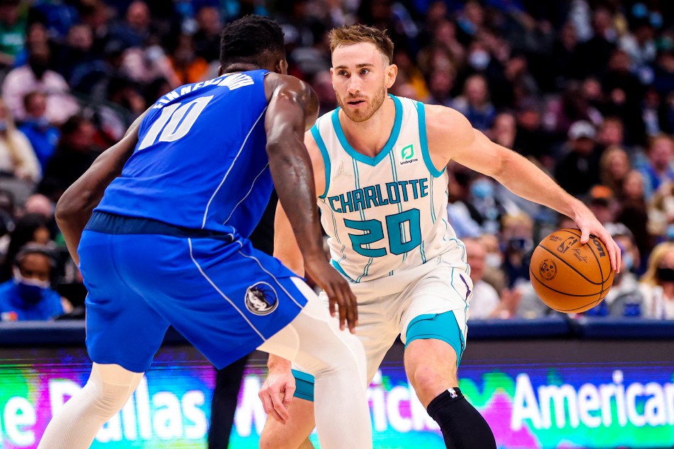 NBA - Gordon Hayward scores a career-high 44 points in the Charlotte  Hornets' win.