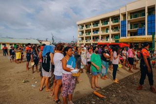 Duterte to DPWH: Relocate residents in no-build zones