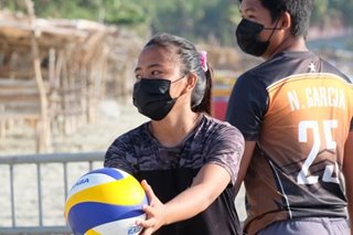 Ilocos Norte holds beach volleyball workshop for local players, officials
