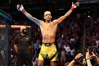 MMA: Oliveira KOs Chandler to win UFC lightweight belt