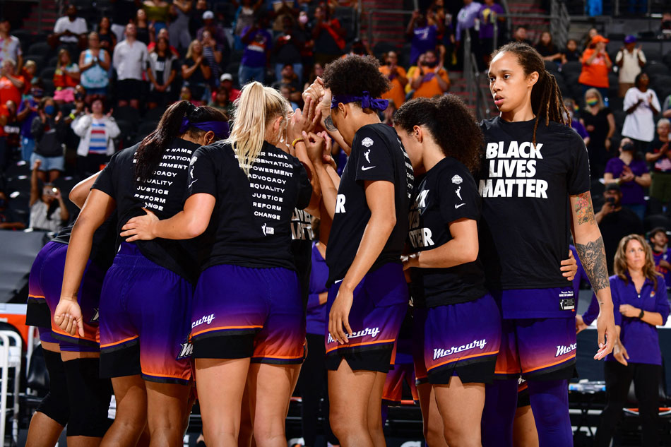WNBA: Mercury pull away from Aces in OT, Storm overcome Sparks 1