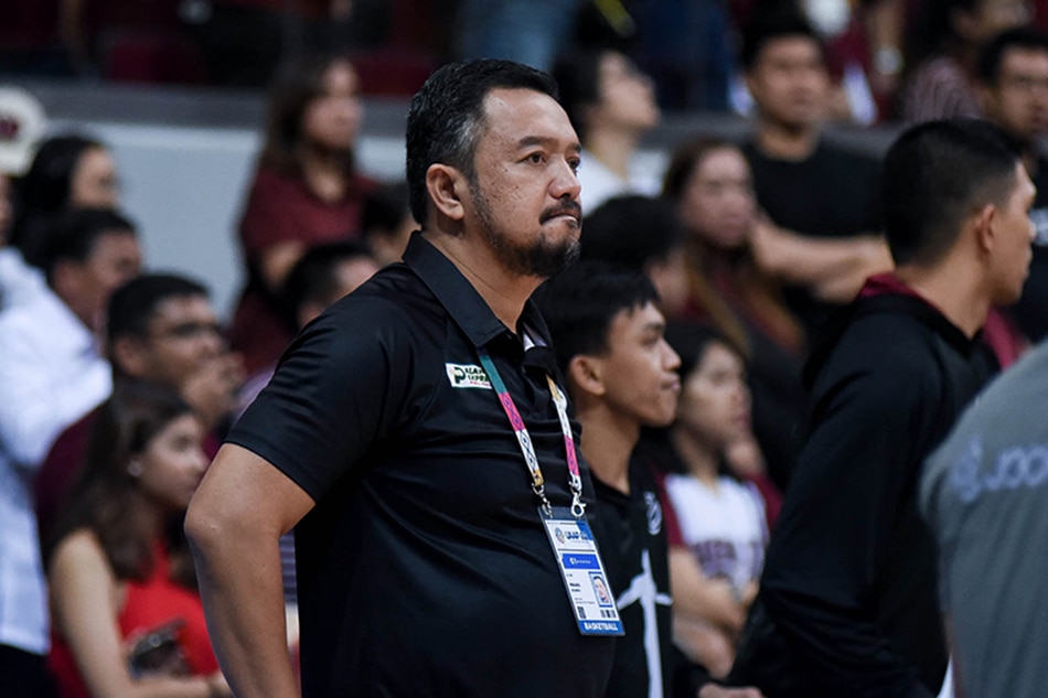 UAAP: After resignation as coach, Perasol asked to stay with UP management 1