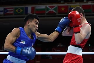 Boxer Carlo Paalam advances in men's flyweight