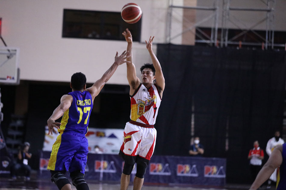 Terrence Romeo of San Miguel puts up a shot against the TNT Tropang Giga. 