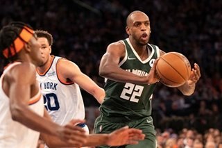 NBA: Khris Middleton powers Bucks past Knicks