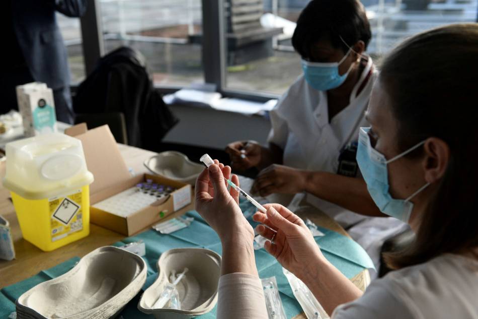 Philippines eyes vaccinating 5 million people vs coronavirus by June 1